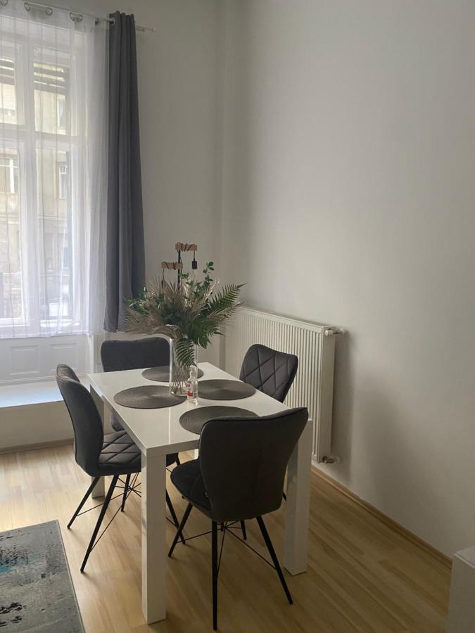 Blue Danube Apartment Downtown With Free Parking Budapeszt Zewnętrze zdjęcie